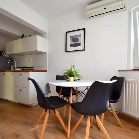 Julia Apartment Cizici
