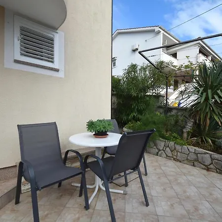 Julia Apartment Cizici