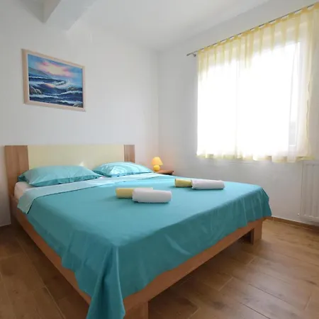 Julia Apartment Cizici