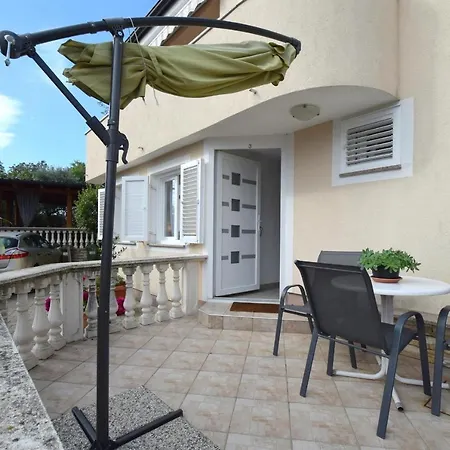 アパート Julia *